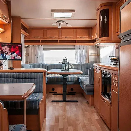 Kemping Molo Surf By Q4Camp Jastarnia Exterior photo