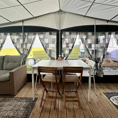 Kemping Molo Surf By Q4Camp Jastarnia Exterior photo