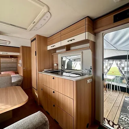 Kemping Molo Surf By Q4Camp Jastarnia Exterior photo
